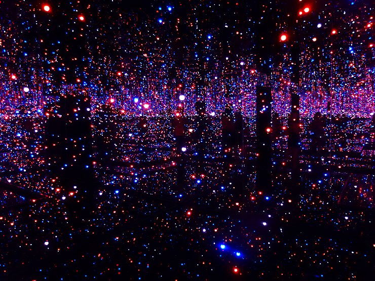 "An Infinity Room Installation," Yayoi Kusama. Wikivisually.com. Public Domain.
