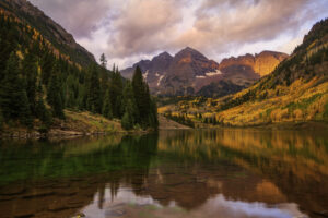 Sunrise on Maroon Bells, located outside of Aspen, Colorado on a fall morning