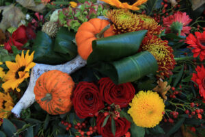 Flower arrangement for Thanksgiving in autumn colors